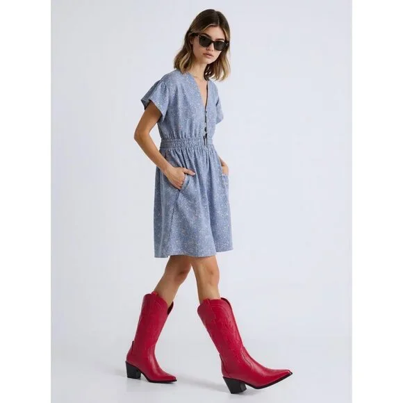 Women's Red Embroidered Pointed Toe Mid Calf Chunky Block Western Heel Boots - Picture 2 of 7